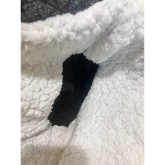 SO Girls Gray Quilted Sherpa Lined Parka Jacket Faux Fur Hood Size 16 - Picture 7 of 10